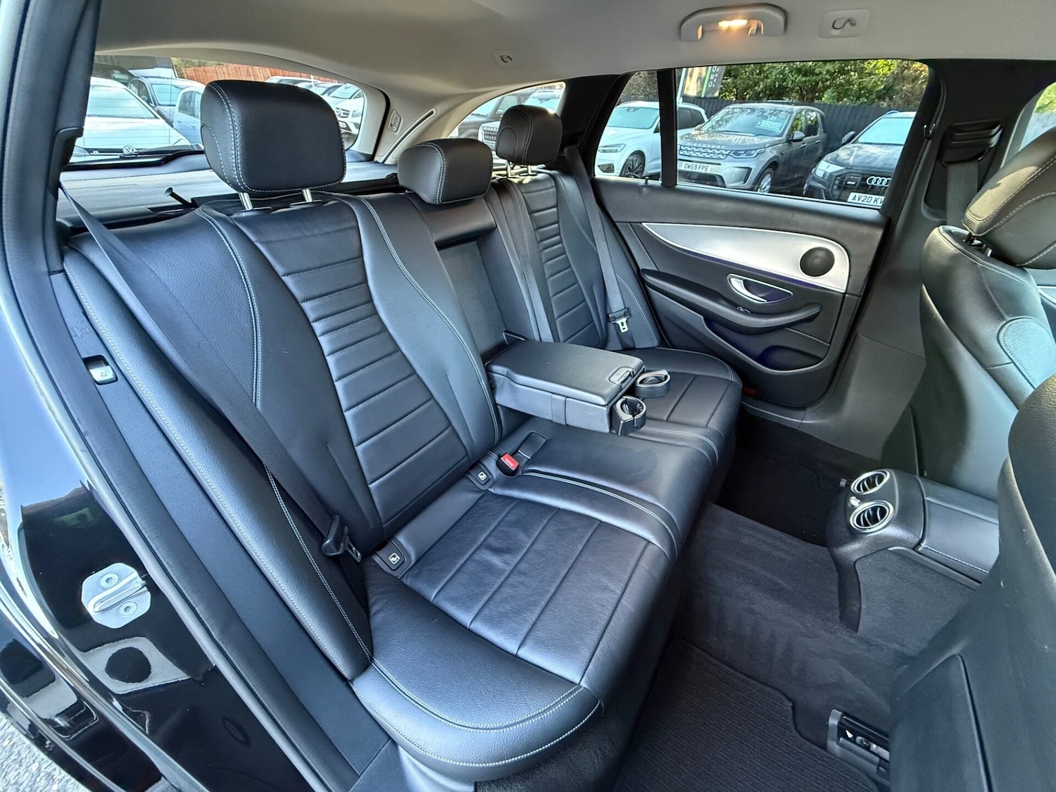 Used Mercedes-Benz E Class 2017 for sale - 77963689: Photo 29