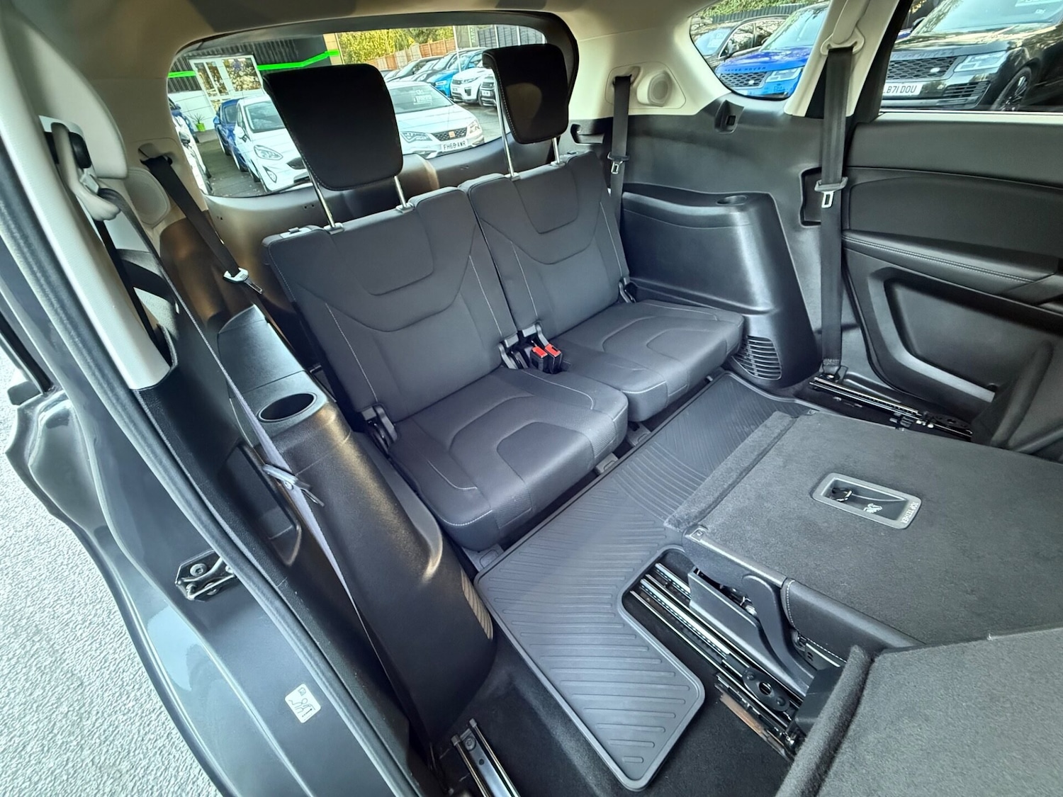 Used Ford S-Max 2016 for sale - 76588310: Photo 19