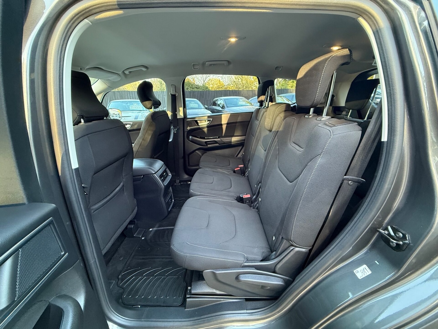 Used Ford S-Max 2016 for sale - 76588310: Photo 26