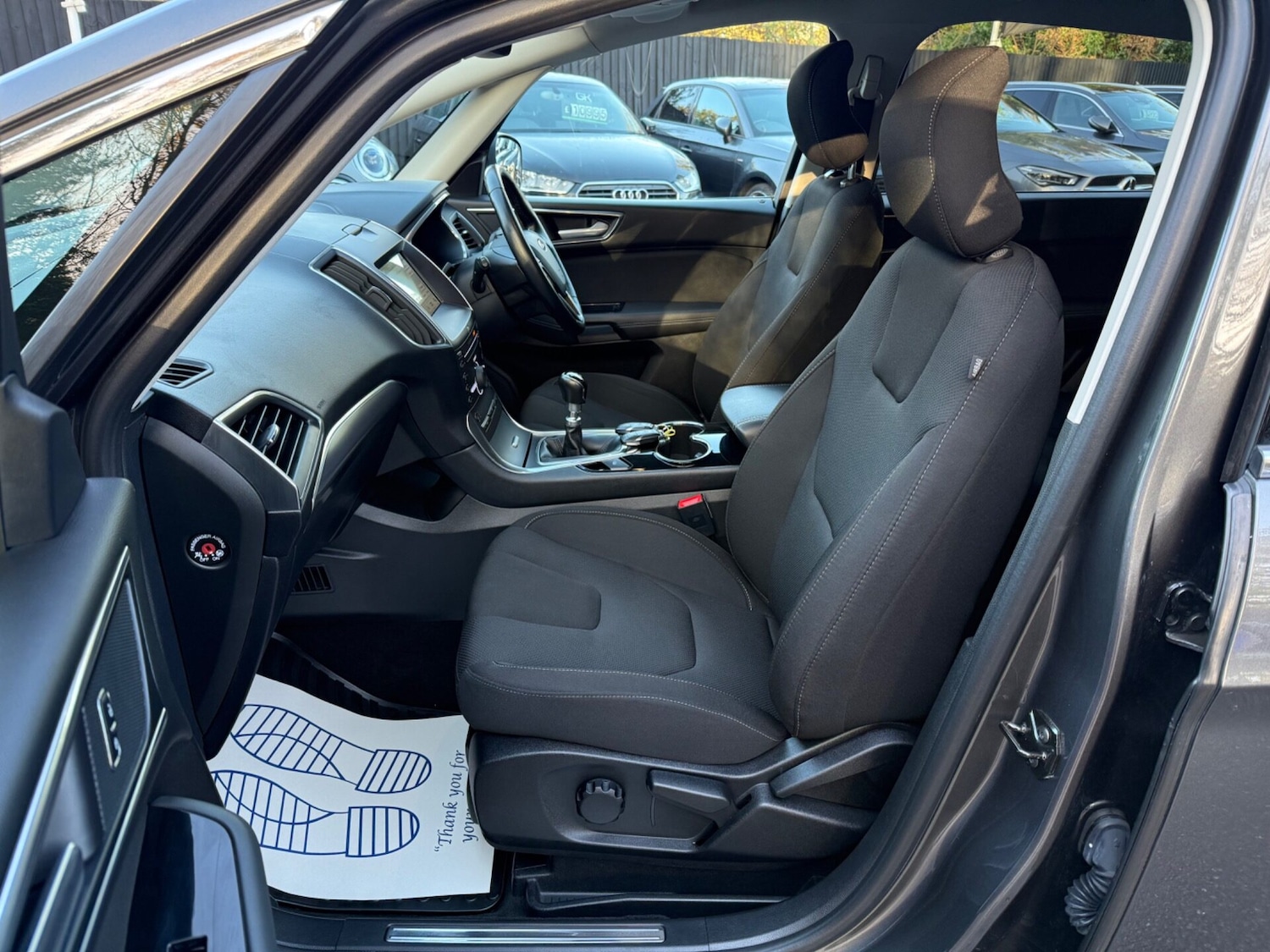 Used Ford S-Max 2016 for sale - 76588310: Photo 4