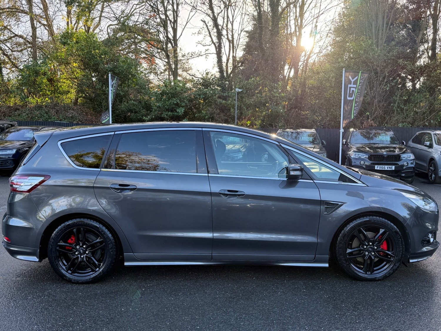 Used Ford S-Max 2016 for sale - 76588310: Photo 5
