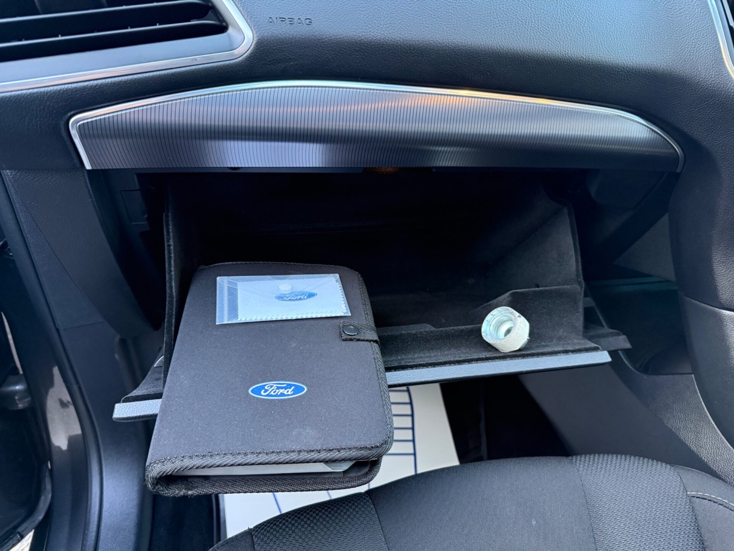 Used Ford S-Max 2016 for sale - 76588310: Photo 57