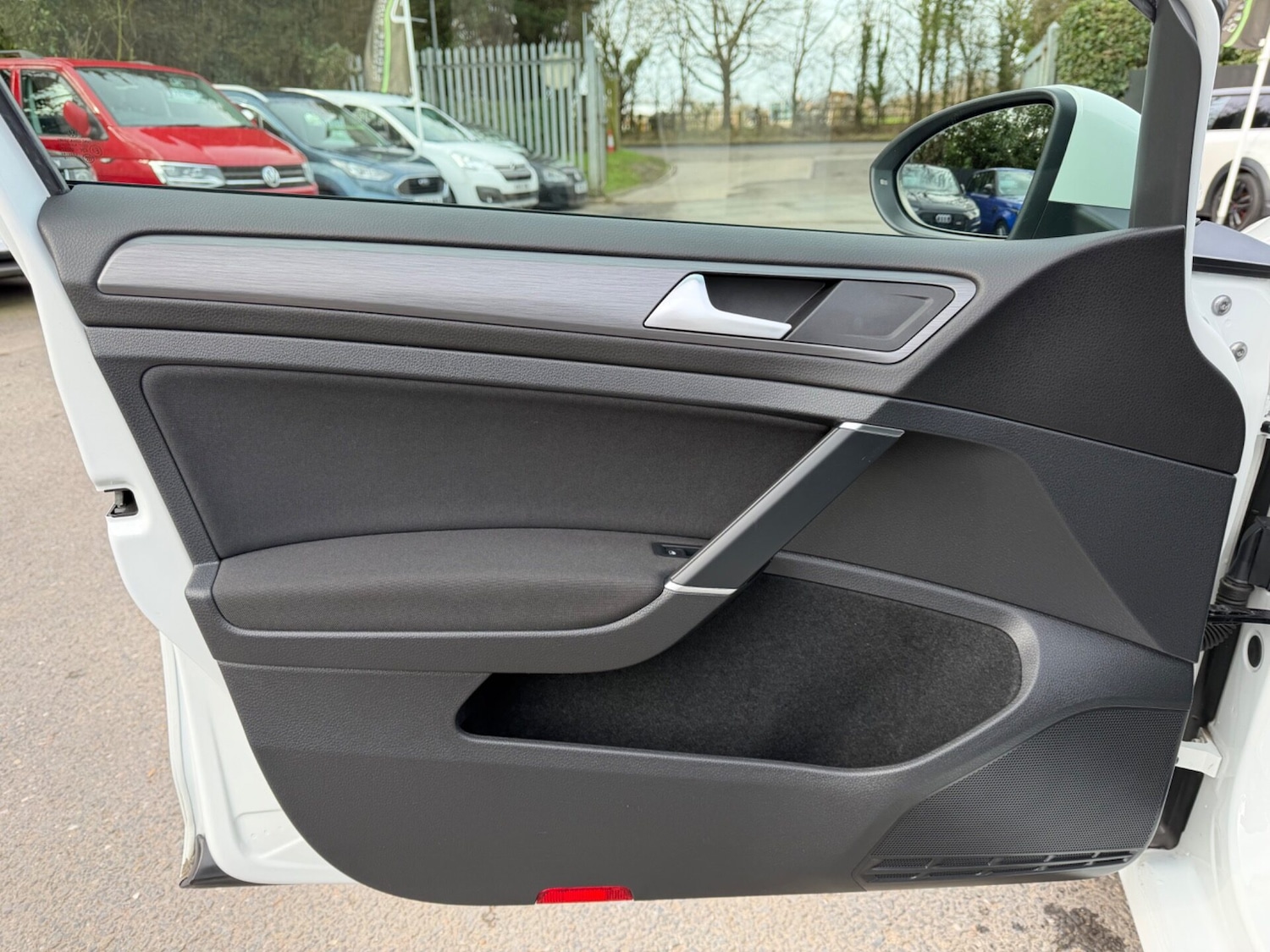 Used Volkswagen Golf 2020 for sale - 77617962: Photo 20