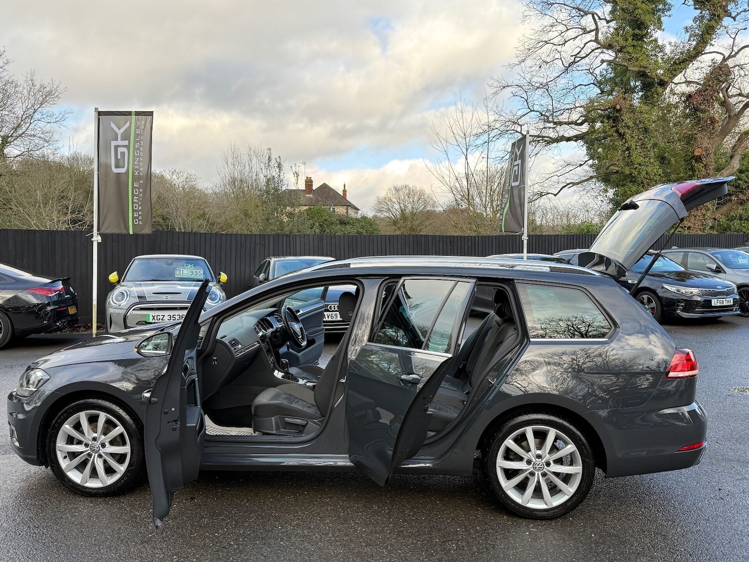 Used Volkswagen Golf 2019 for sale - 77236167: Photo 18