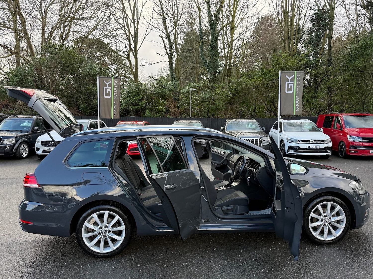 Used Volkswagen Golf 2019 for sale - 77236167: Photo 19