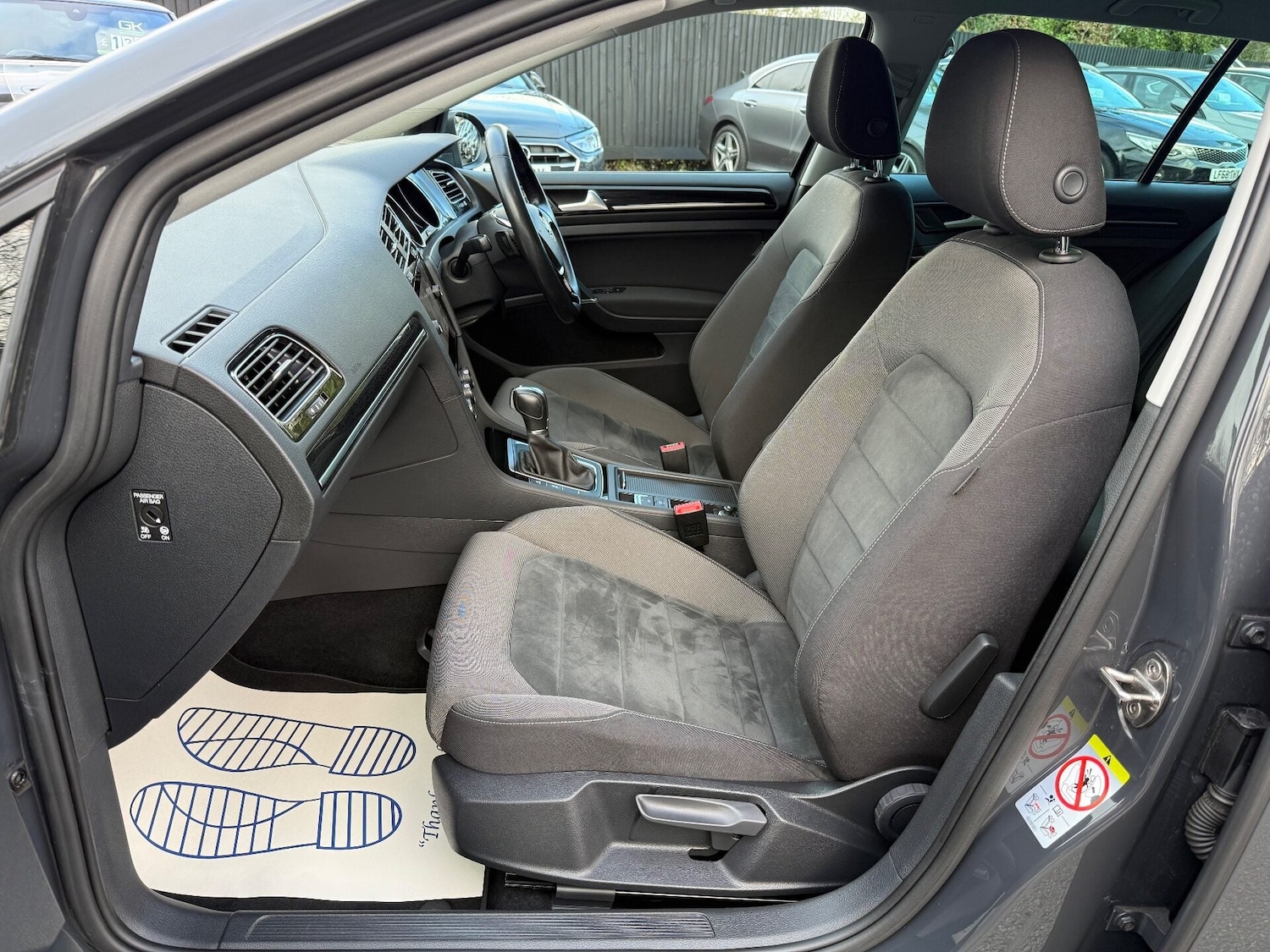 Used Volkswagen Golf 2019 for sale - 77236167: Photo 3