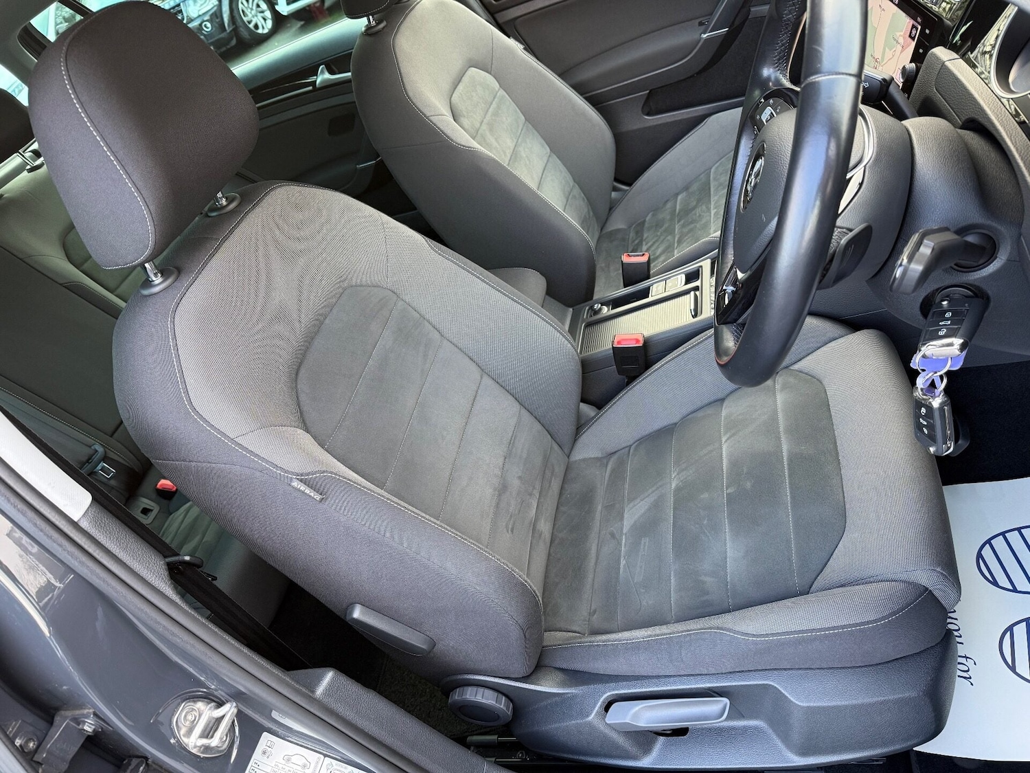 Used Volkswagen Golf 2019 for sale - 77236167: Photo 30