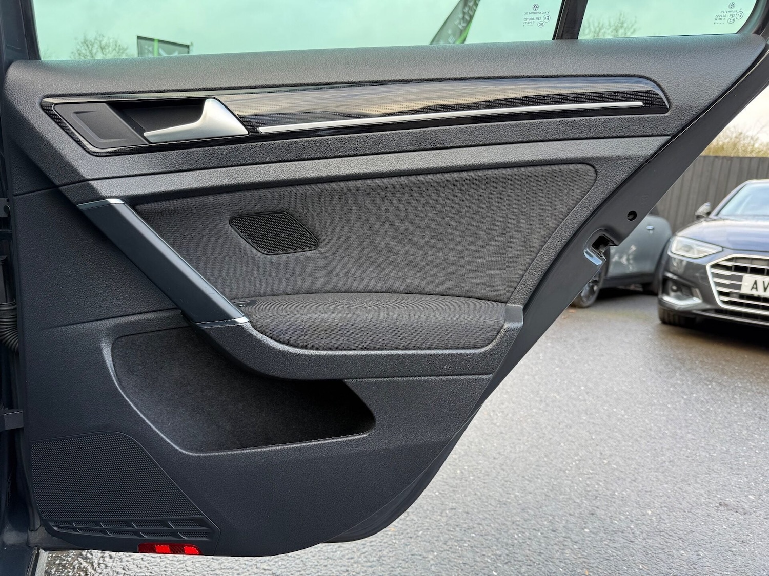 Used Volkswagen Golf 2019 for sale - 77236167: Photo 31