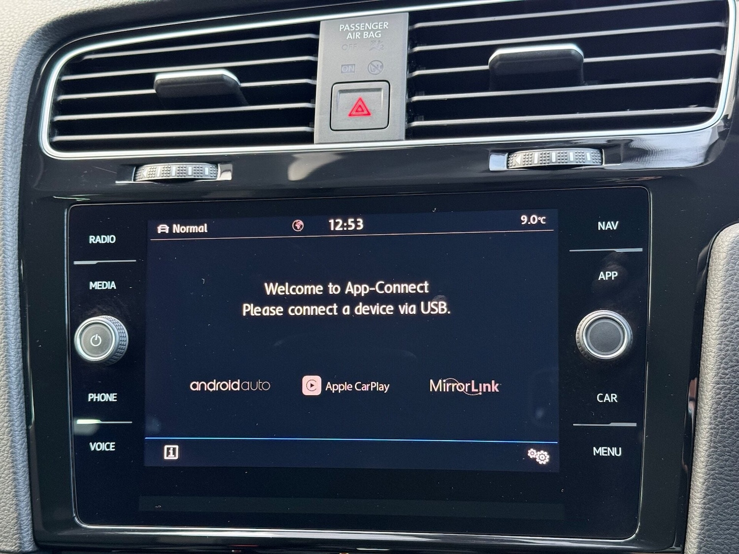 Used Volkswagen Golf 2019 for sale - 77236167: Photo 37