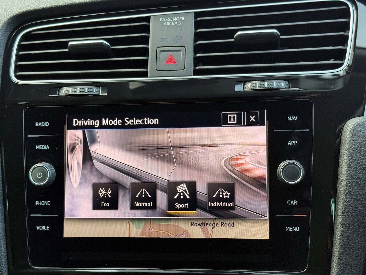 Used Volkswagen Golf 2019 for sale - 77236167: Photo 39