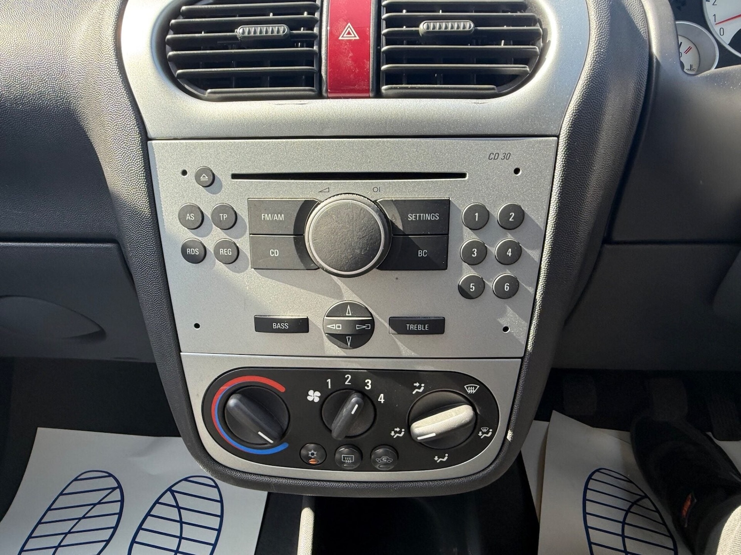 Used Vauxhall Corsa 2006 for sale - 78176265: Photo 48