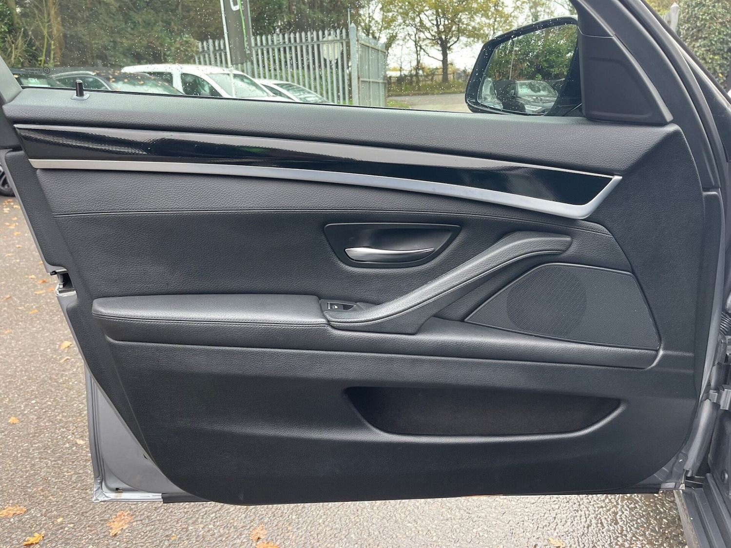 Used BMW 5 Series 2011 for sale - 76776528: Photo 26