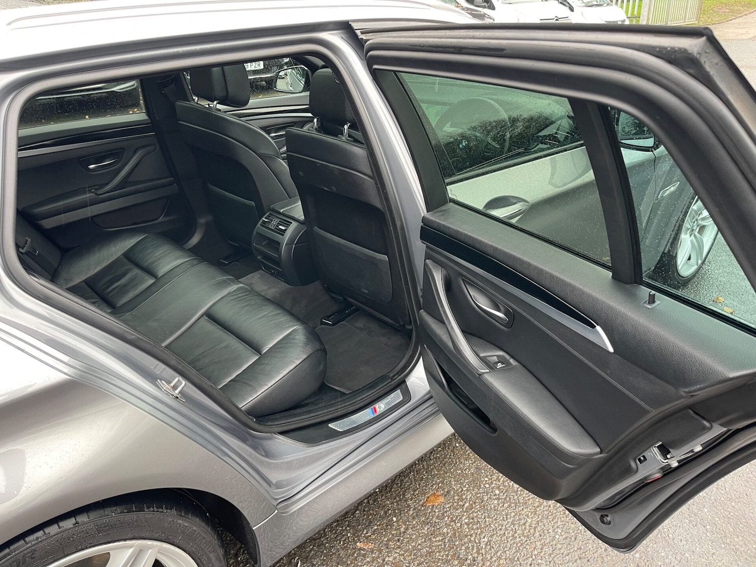 Used BMW 5 Series 2011 for sale - 76776528: Photo 33