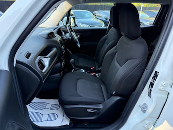 Used Jeep Renegade 2016 for sale - 76133784: Photo 3