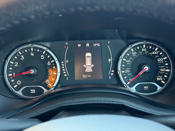 Used Jeep Renegade 2016 for sale - 76133784: Photo 40