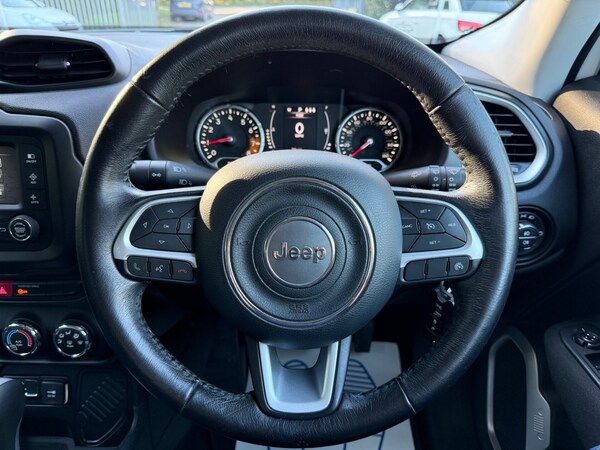 Used Jeep Renegade 2016 for sale - 76133784: Photo 7