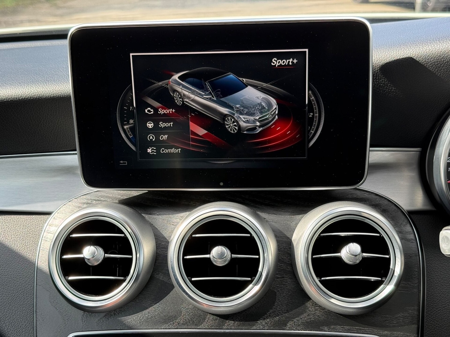 Used Mercedes-Benz C Class 2018 for sale - 78025578: Photo 19