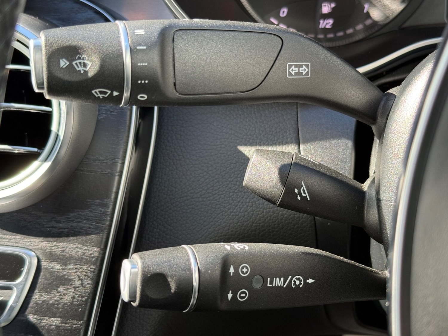 Used Mercedes-Benz C Class 2018 for sale - 78025578: Photo 31