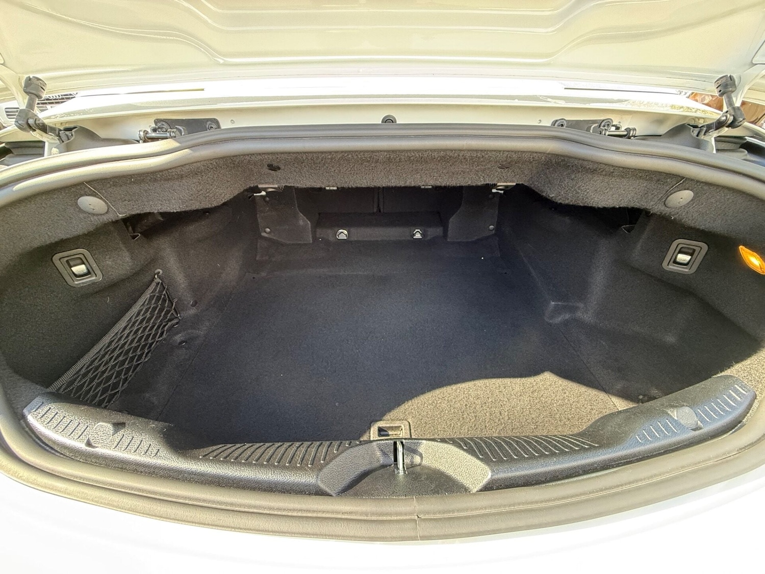 Used Mercedes-Benz C Class 2018 for sale - 78025578: Photo 38