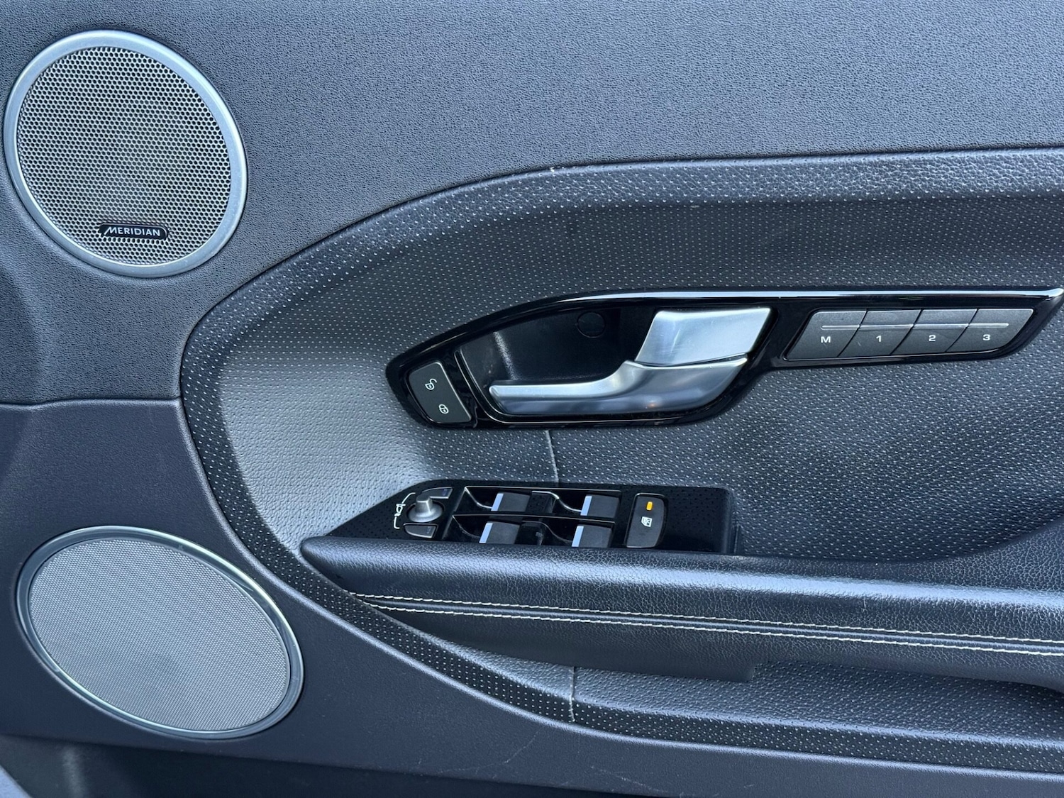 Used Land Rover Range Rover Evoque 2014 for sale - 76706011: Photo 38