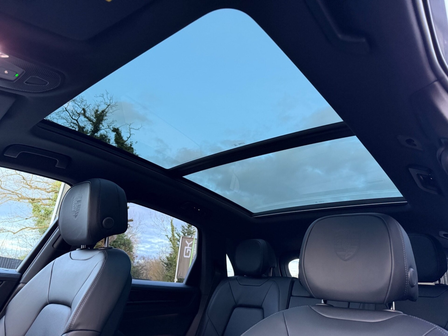 Used Porsche Cayenne 2025 for sale - 77568484: Photo 3