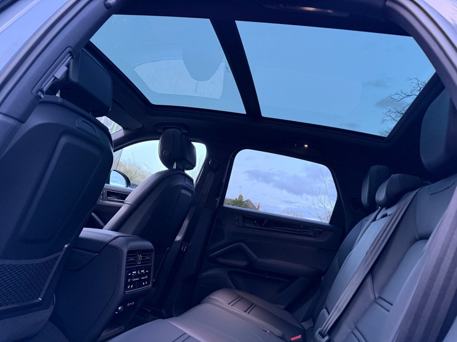 Used Porsche Cayenne 2025 for sale - 77568484: Photo 31