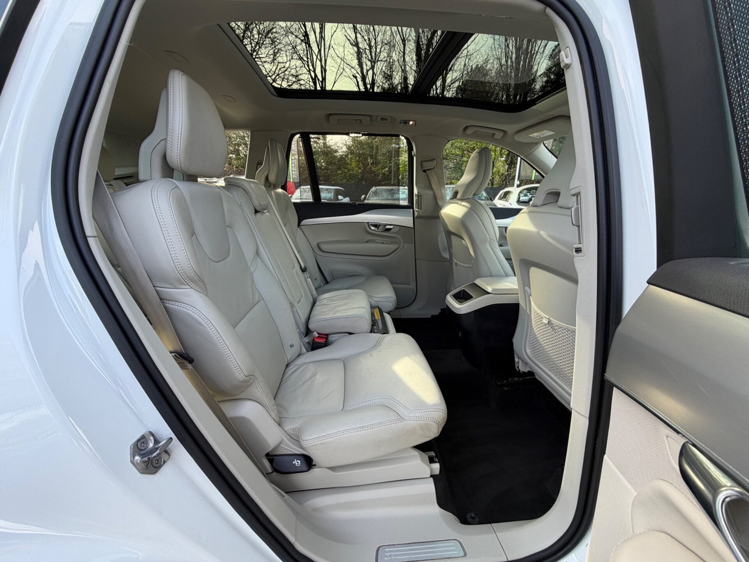 Used Volvo XC90 2018 for sale - 77417076: Photo 37