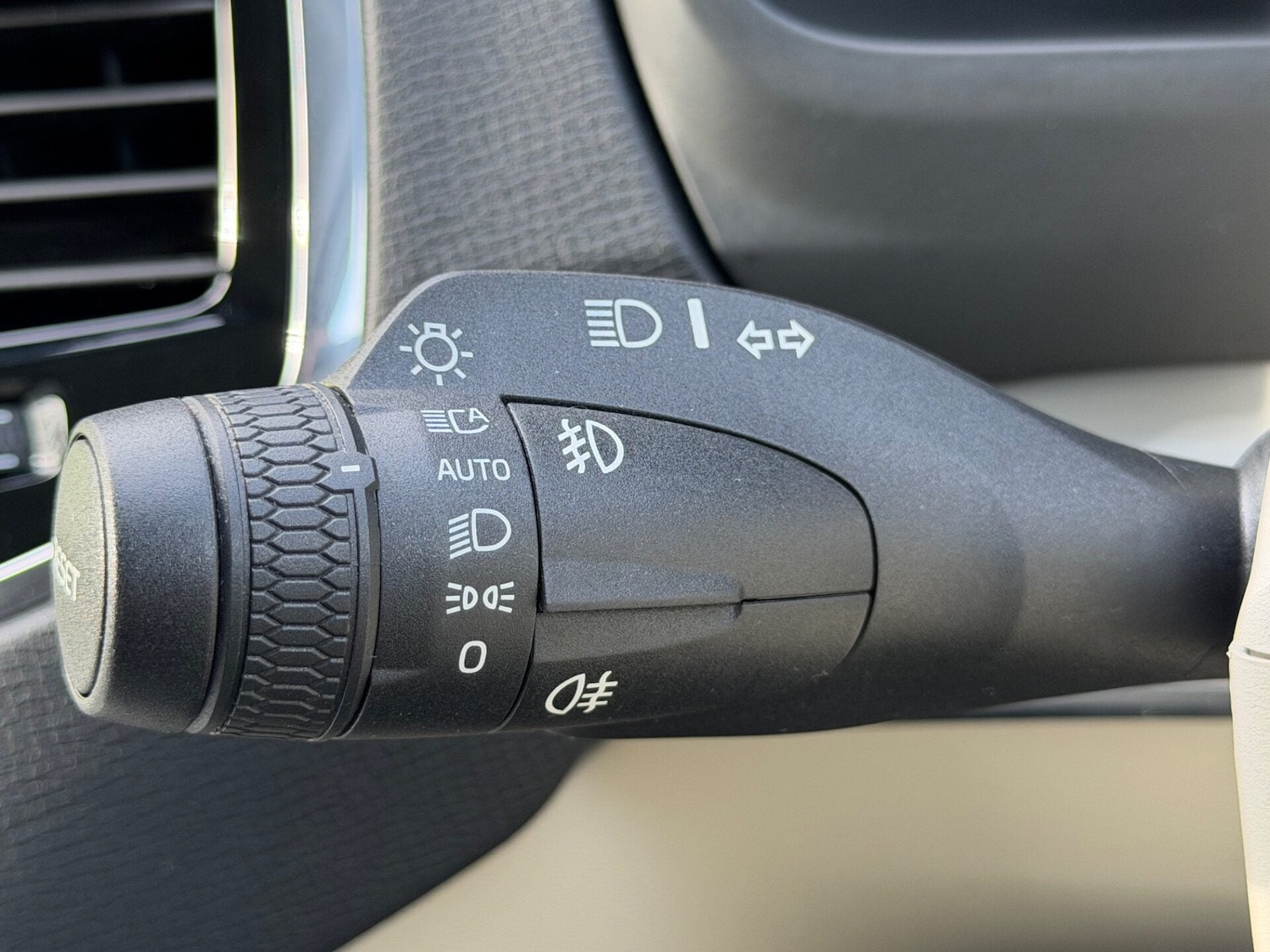 Used Volvo XC90 2018 for sale - 77417076: Photo 67