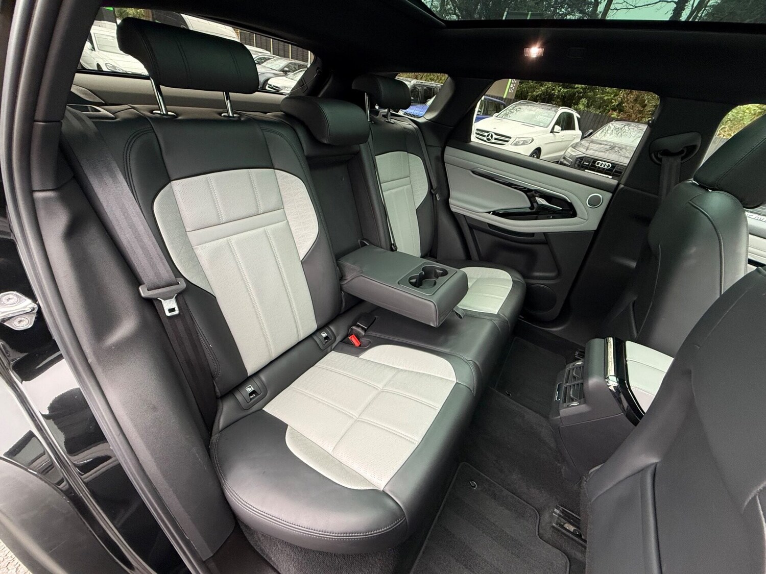 Used Land Rover Range Rover Evoque 2019 for sale - 77528214: Photo 30