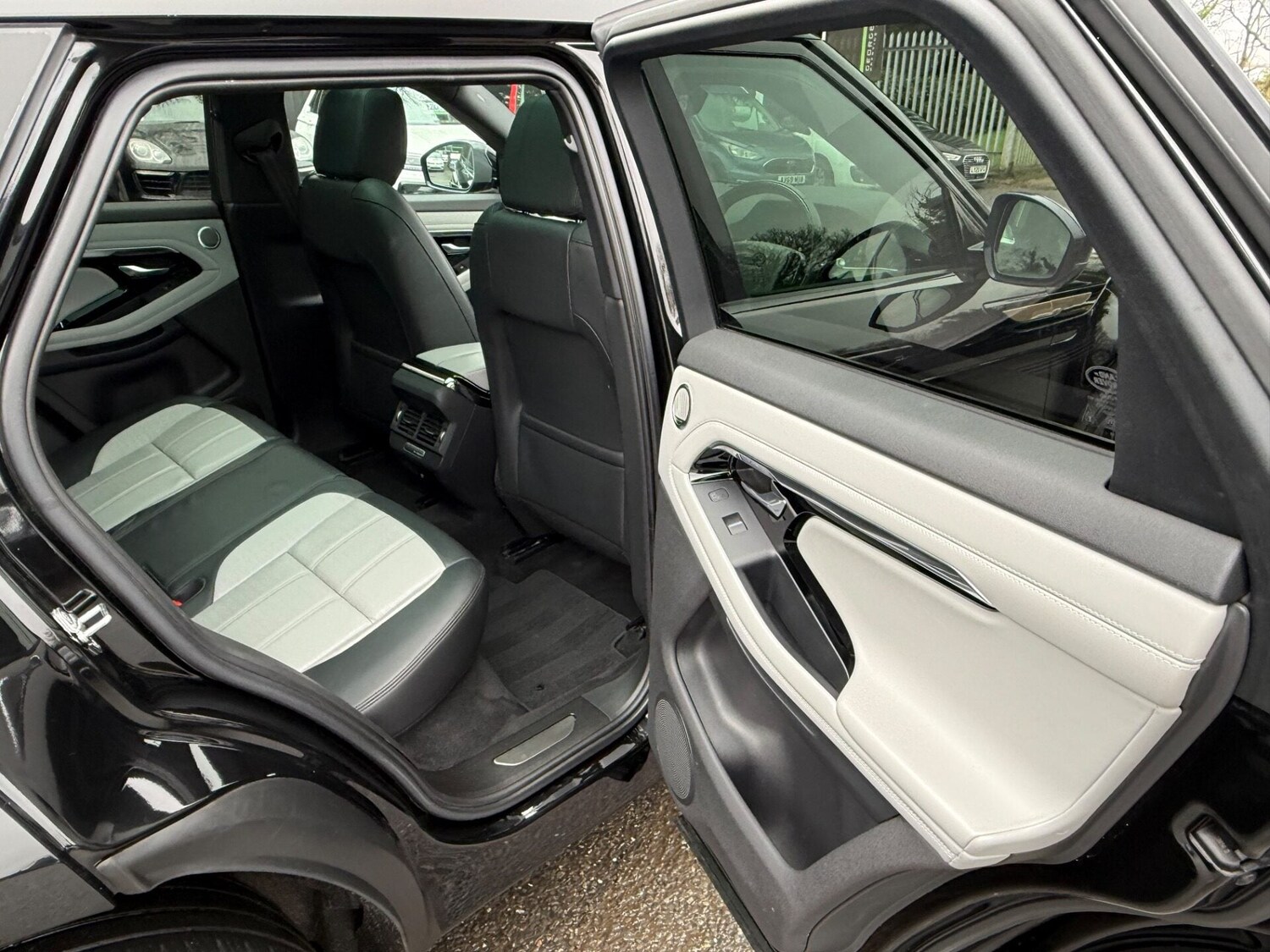 Used Land Rover Range Rover Evoque 2019 for sale - 77528214: Photo 31