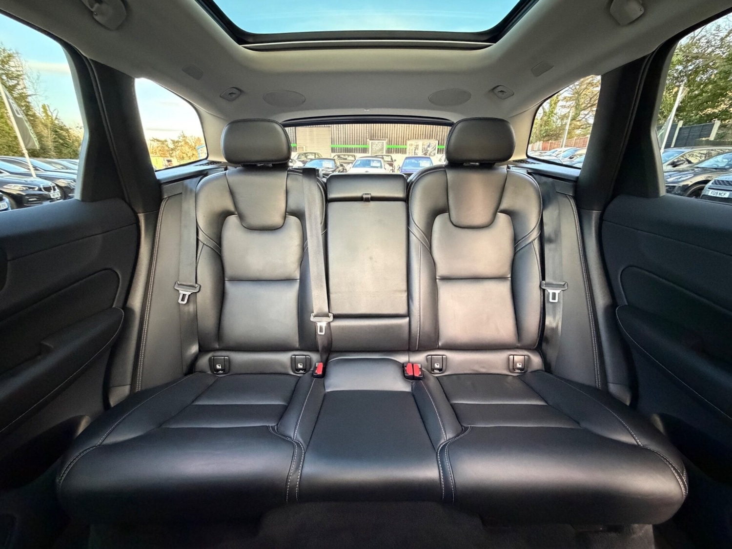 Used Volvo XC60 2023 for sale - 78053191: Photo 17