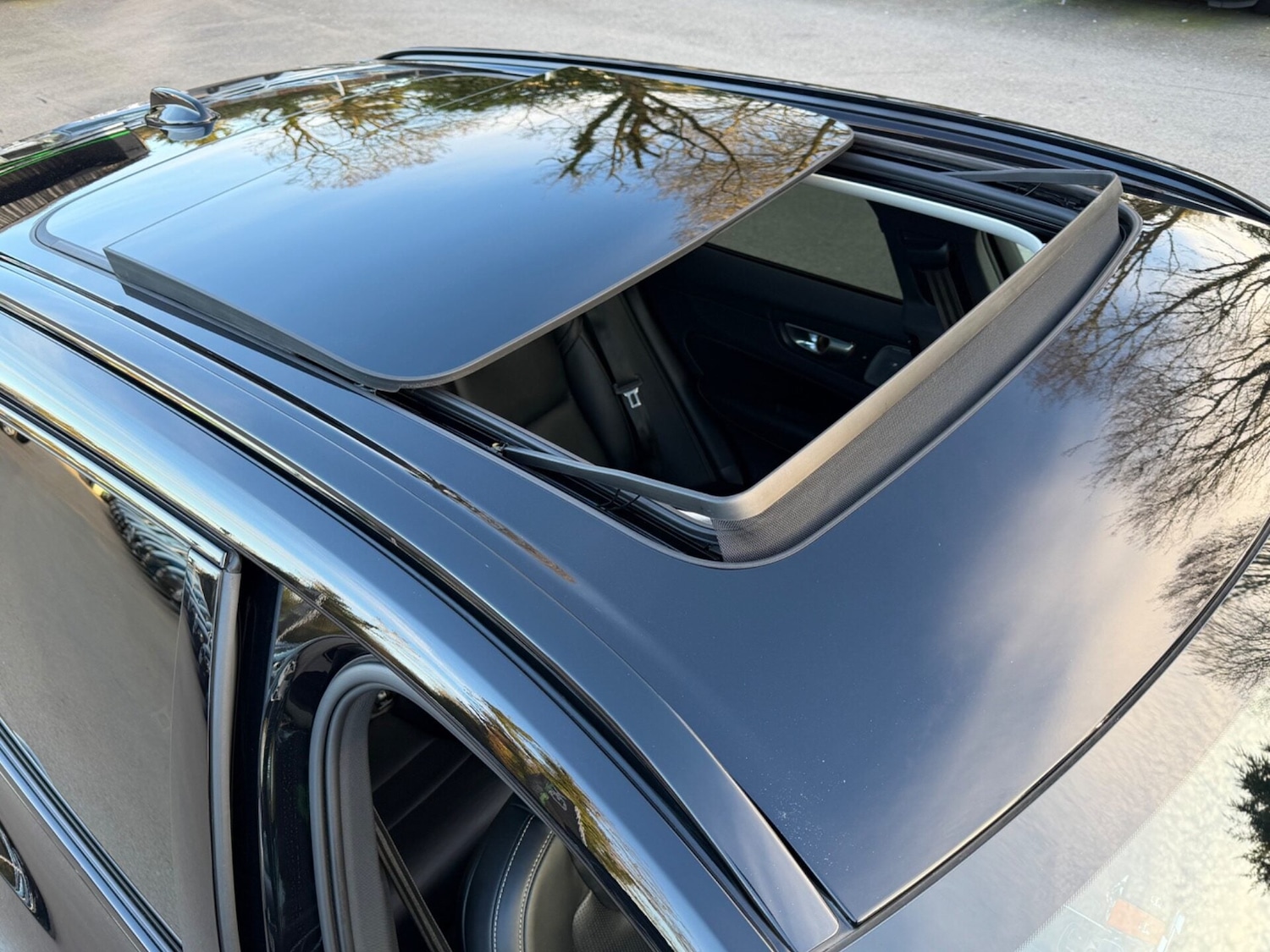 Used Volvo XC60 2023 for sale - 78053191: Photo 23