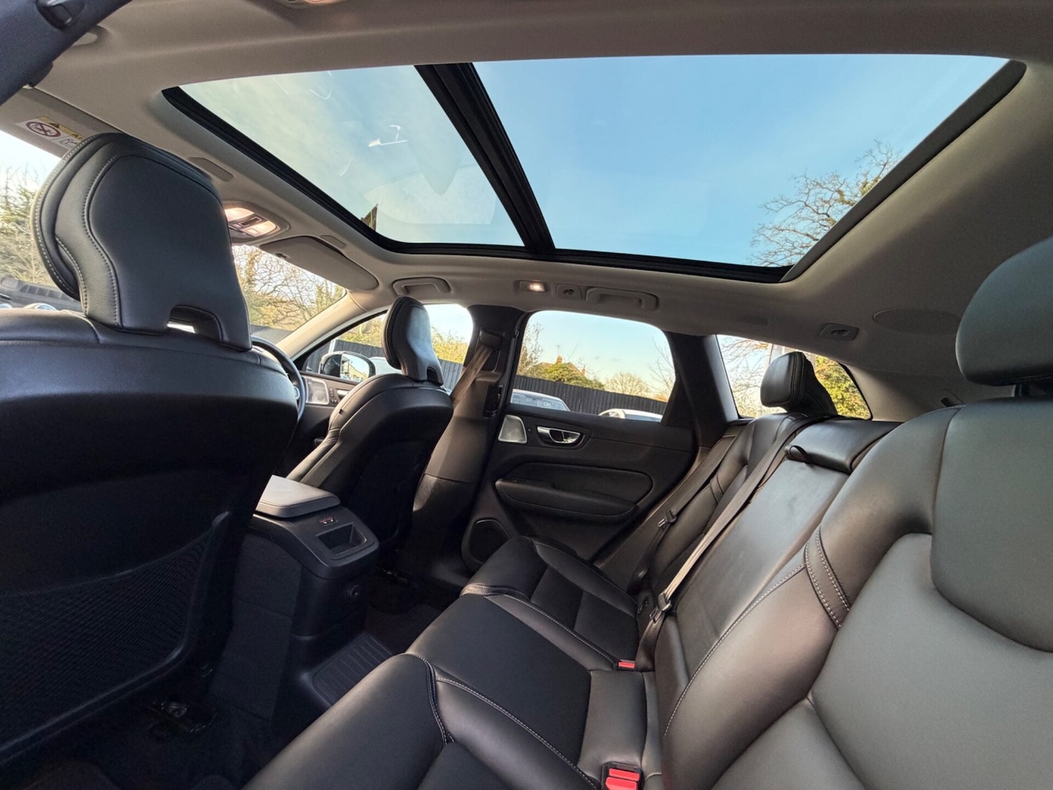 Used Volvo XC60 2023 for sale - 78053191: Photo 31