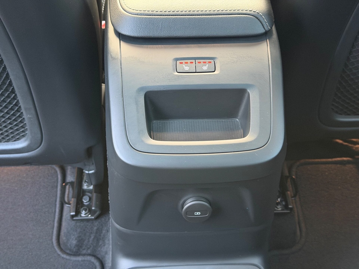 Used Volvo XC60 2023 for sale - 78053191: Photo 32