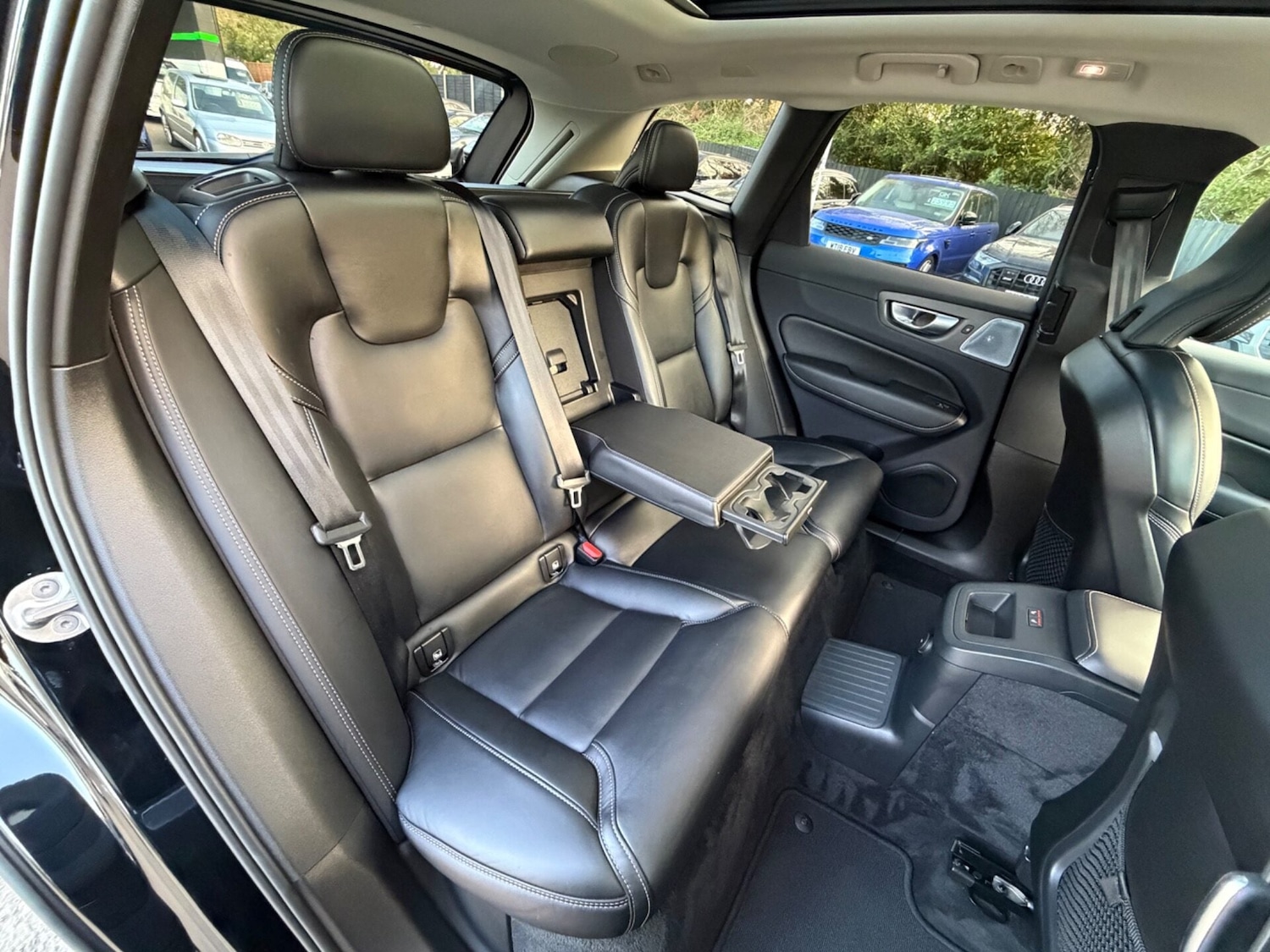 Used Volvo XC60 2023 for sale - 78053191: Photo 35