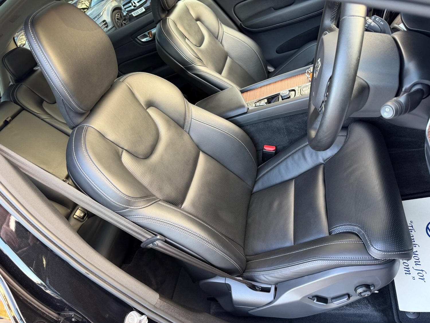 Used Volvo XC60 2023 for sale - 78053191: Photo 36