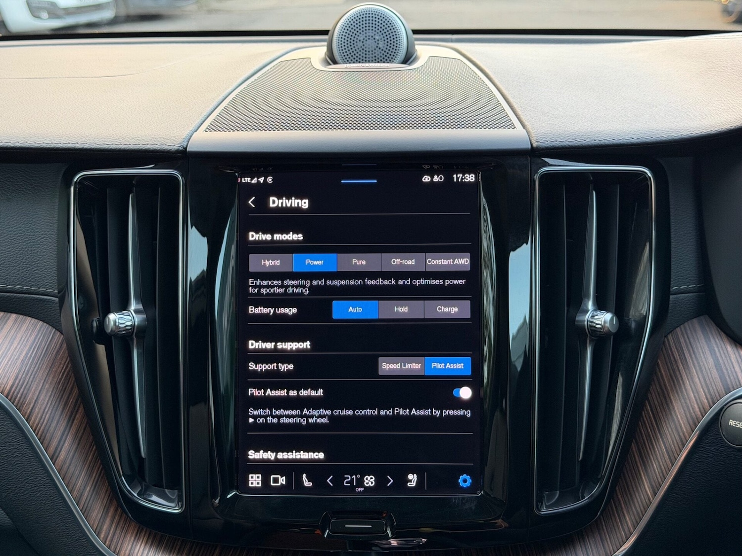 Used Volvo XC60 2023 for sale - 78053191: Photo 47