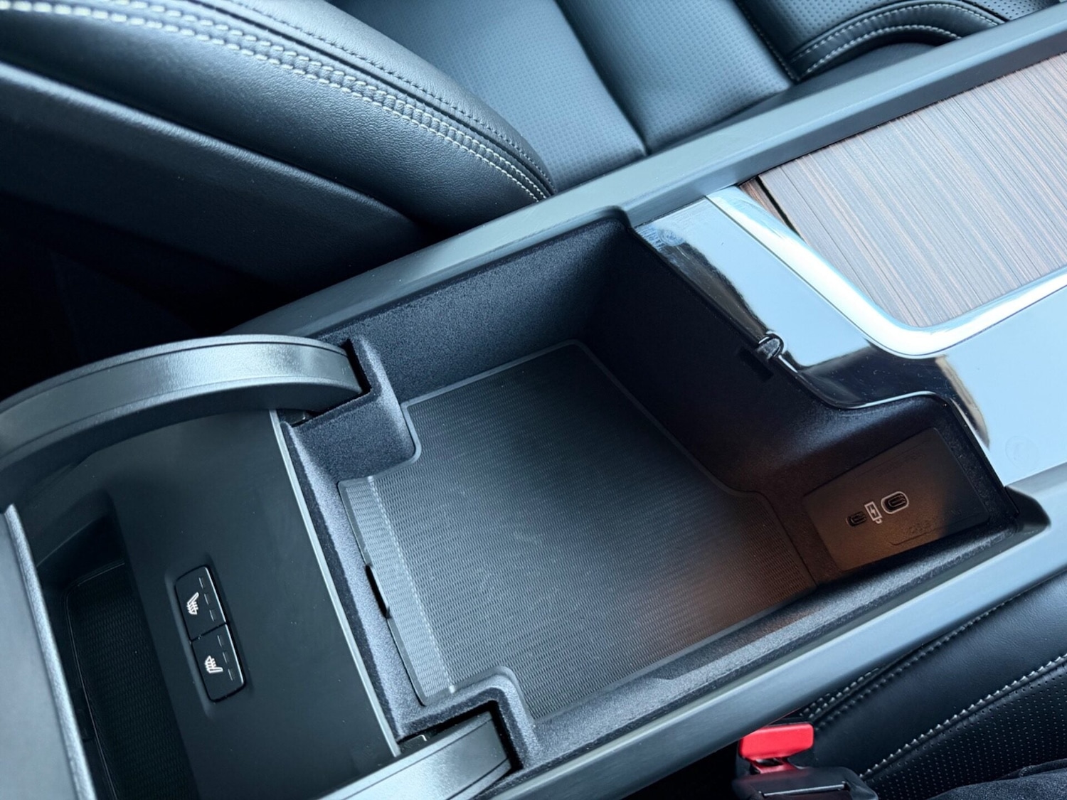 Used Volvo XC60 2023 for sale - 78053191: Photo 52