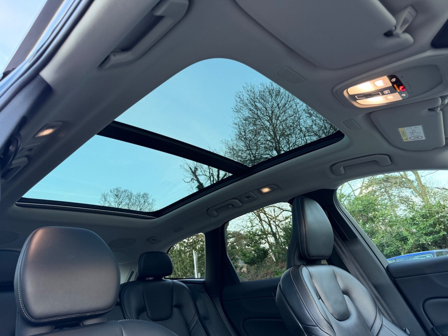 Used Volvo XC60 2023 for sale - 78053191: Photo 62