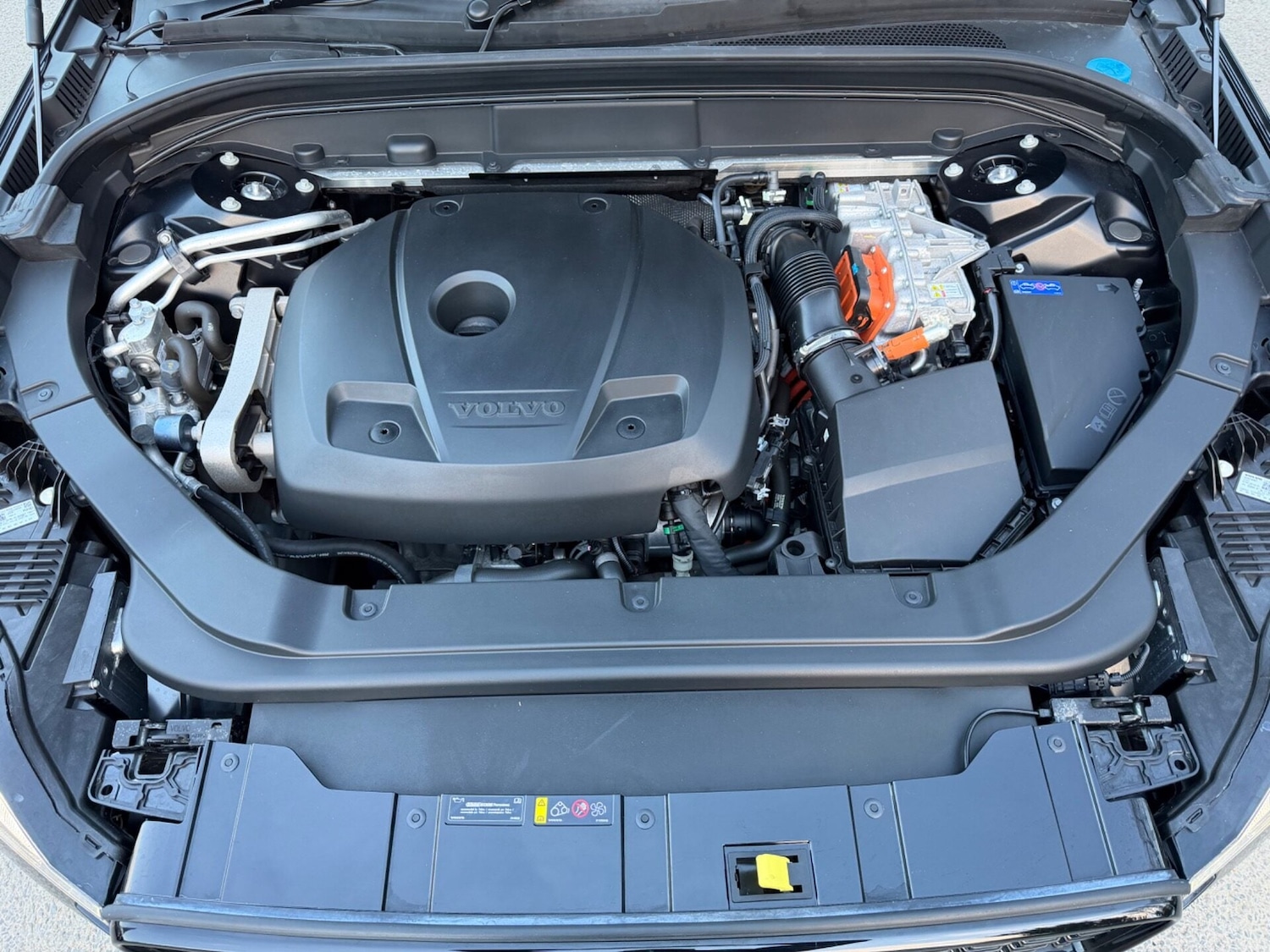 Used Volvo XC60 2023 for sale - 78053191: Photo 68