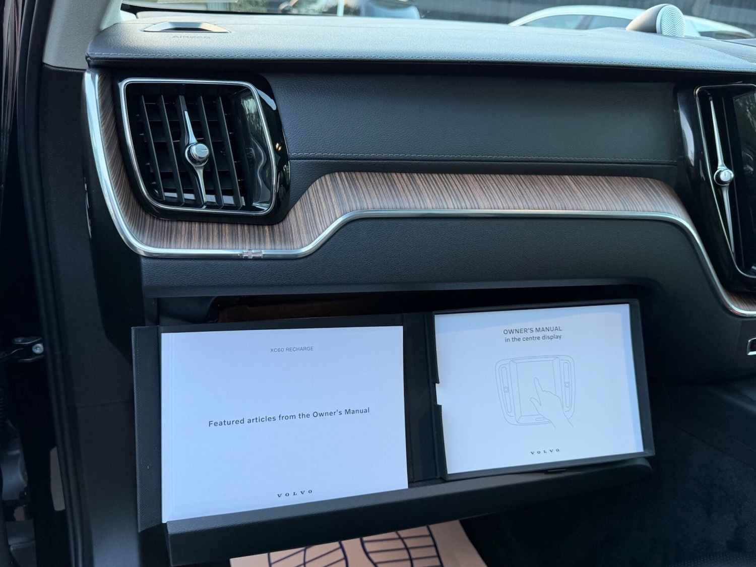 Used Volvo XC60 2023 for sale - 78053191: Photo 69