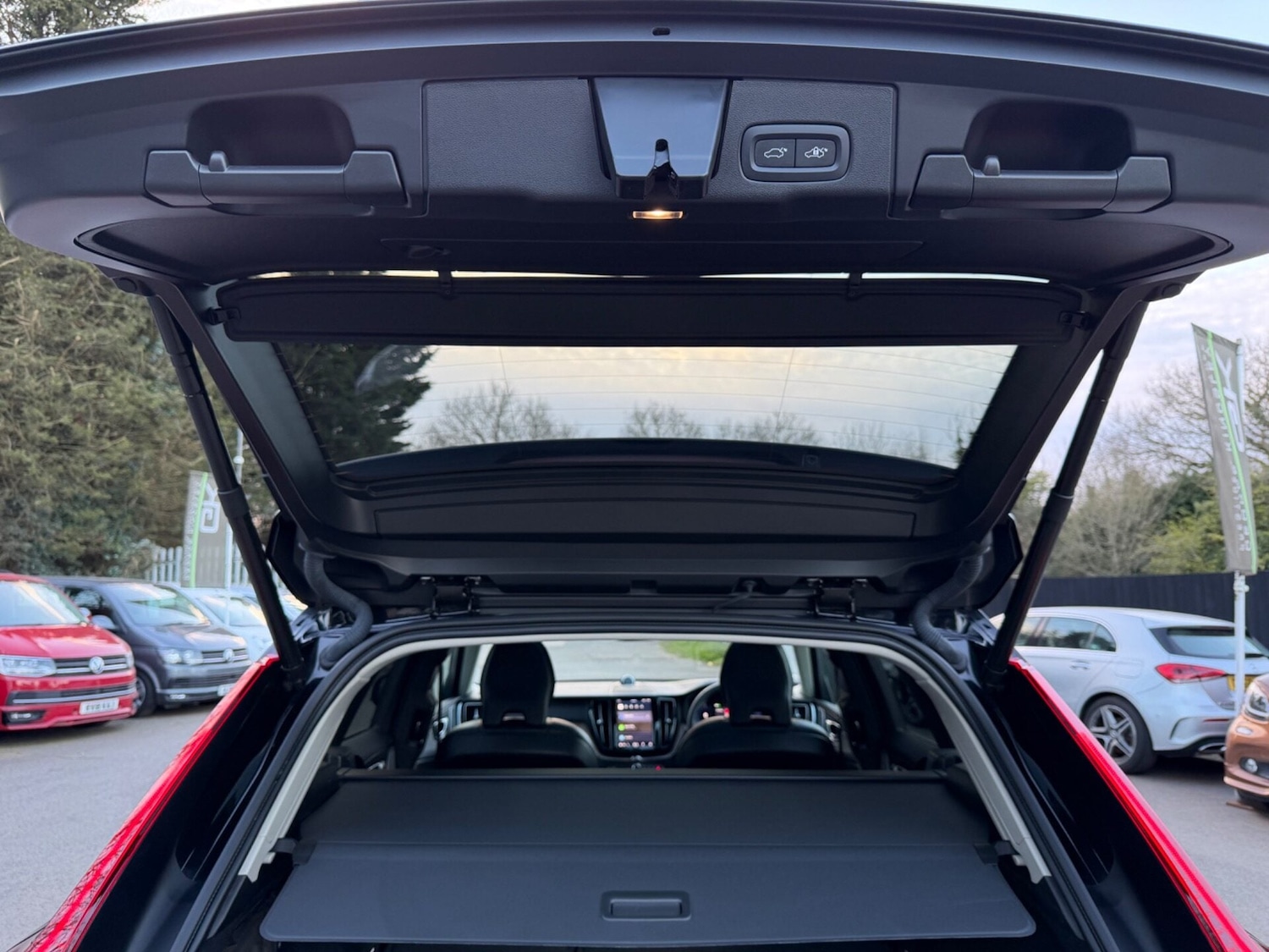 Used Volvo XC60 2023 for sale - 78053191: Photo 70