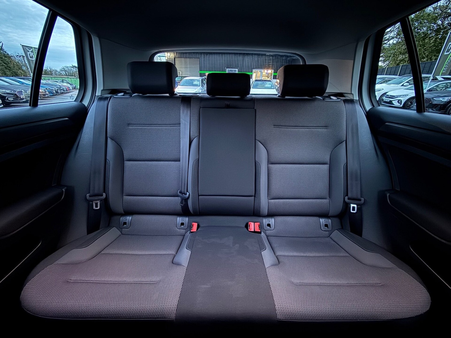 Used Volkswagen Golf 2020 for sale - 77417075: Photo 16