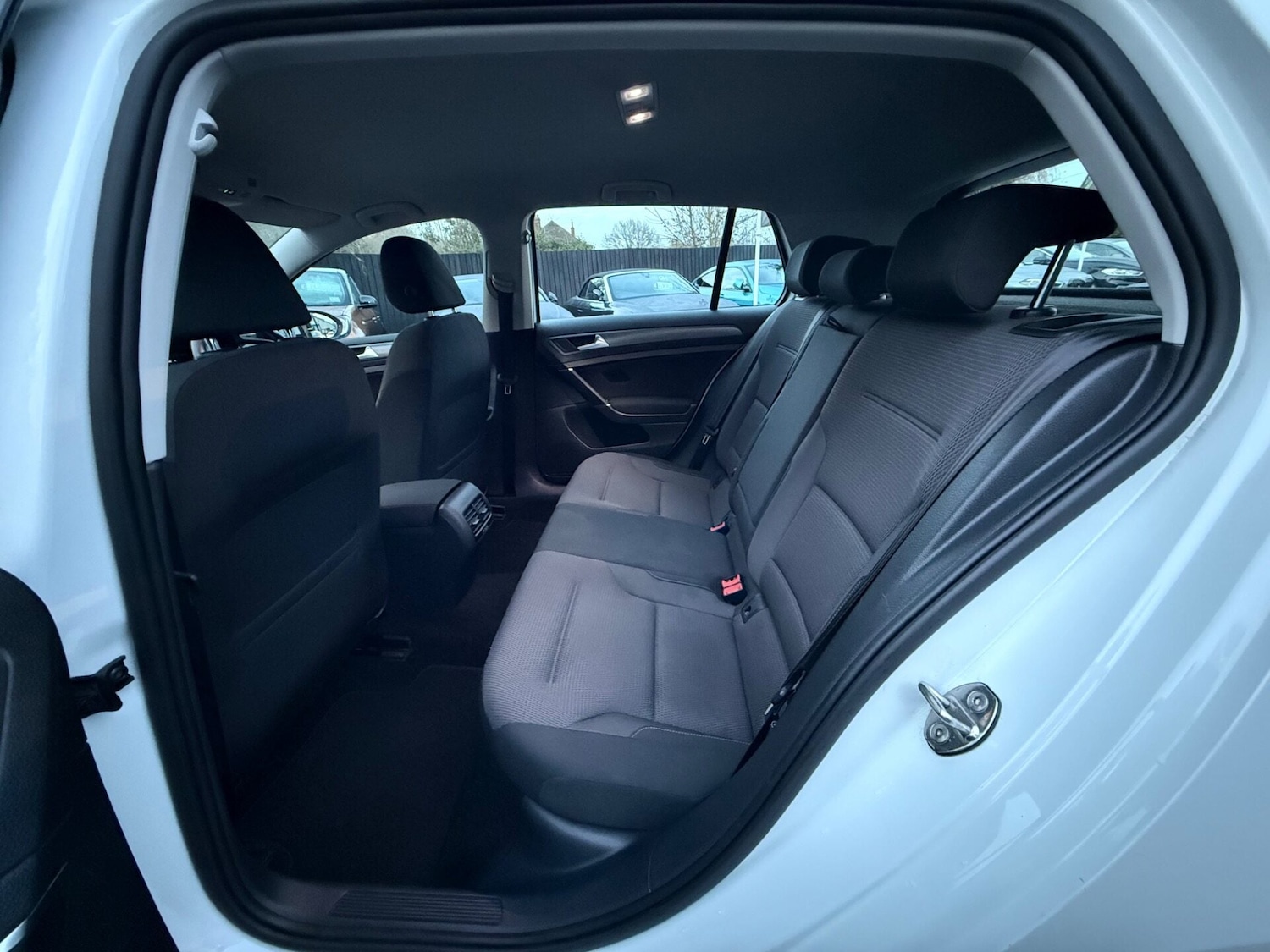 Used Volkswagen Golf 2020 for sale - 77417075: Photo 26