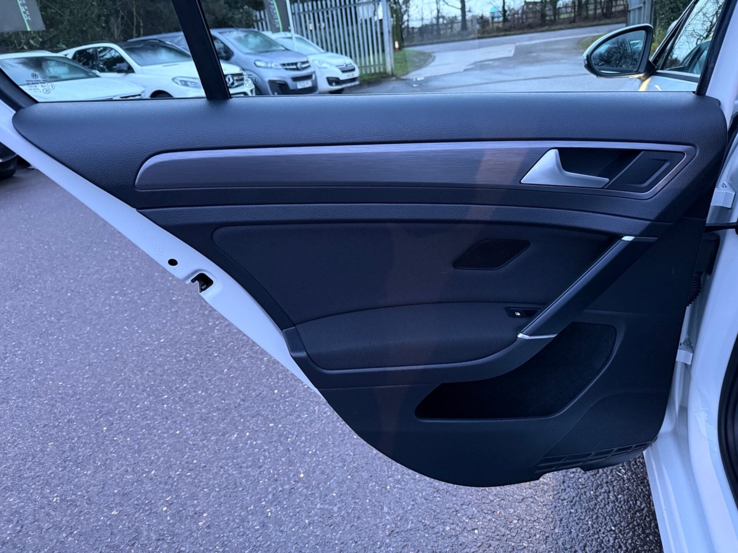 Used Volkswagen Golf 2020 for sale - 77417075: Photo 28