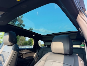 Used Land Rover Range Rover Evoque 2022 for sale - 79242768: Photo