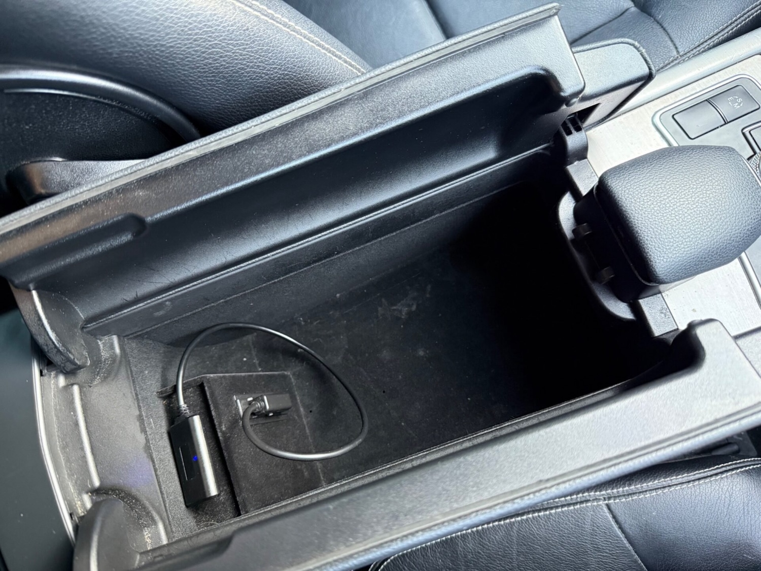 Used Mercedes-Benz E Class 2011 for sale - 76508911: Photo 39