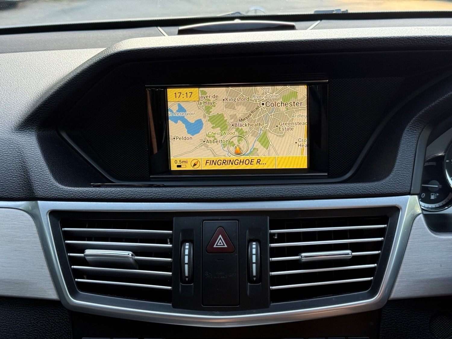 Used Mercedes-Benz E Class 2011 for sale - 76508911: Photo 9