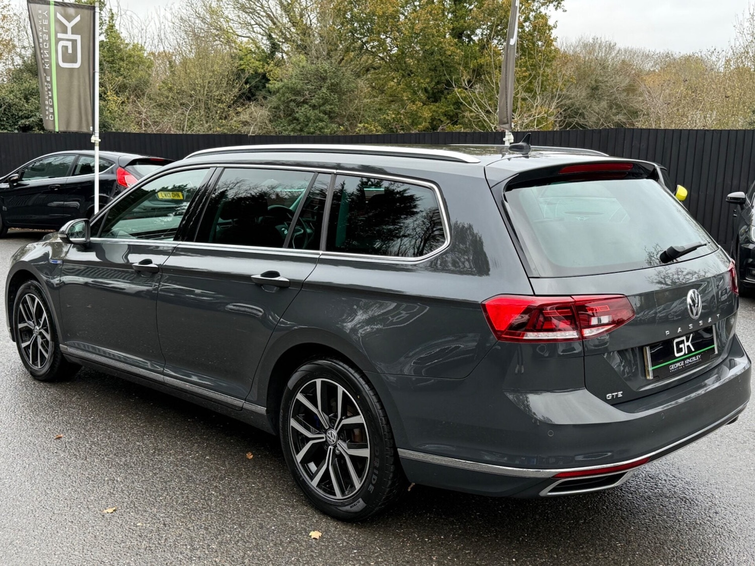 Used Volkswagen Passat 2020 for sale - 76748086: Photo 2