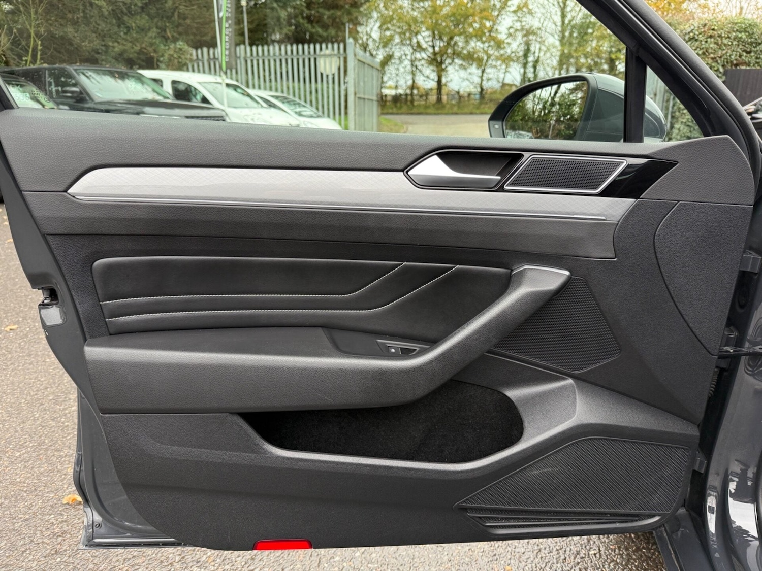 Used Volkswagen Passat 2020 for sale - 76748086: Photo 24